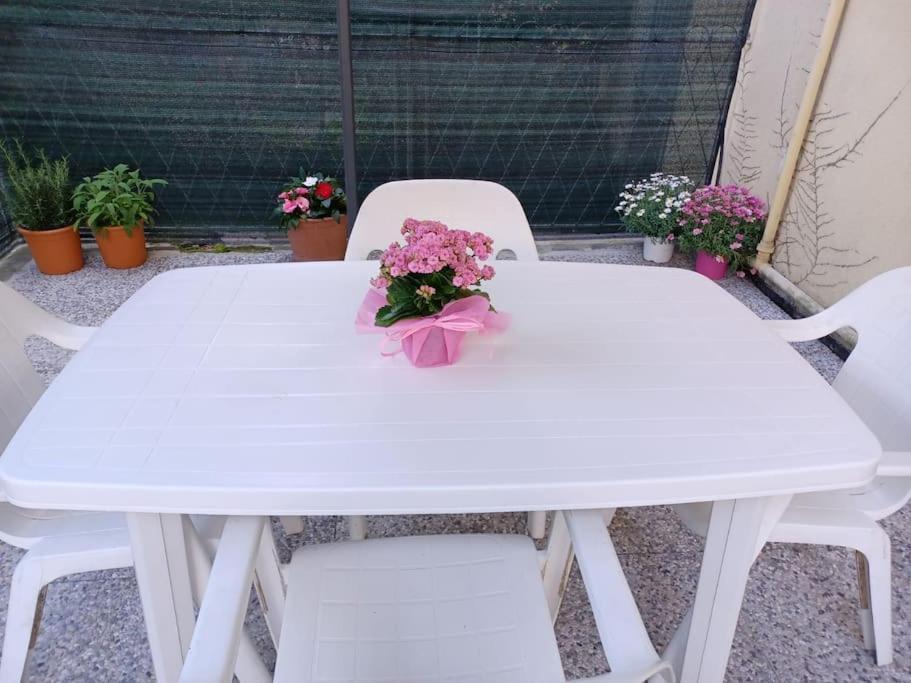La Casa Di Lila - Appartamento Con Ingresso Indipendente E Spazio Esterno Rapallo Ngoại thất bức ảnh