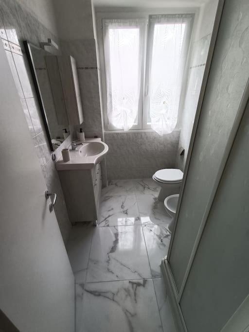 La Casa Di Lila - Appartamento Con Ingresso Indipendente E Spazio Esterno Rapallo Ngoại thất bức ảnh